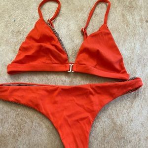 Acacia persimmon hookipa bottom & lawai top